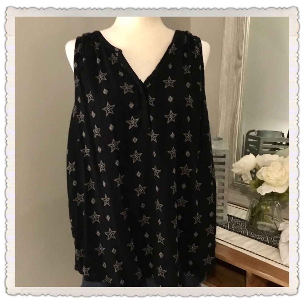 Sonoma Black Graphic Blouse Relaxed Fit